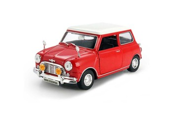 Classic Mini Cooper Red W/ White Roof 1:18 Die Cas